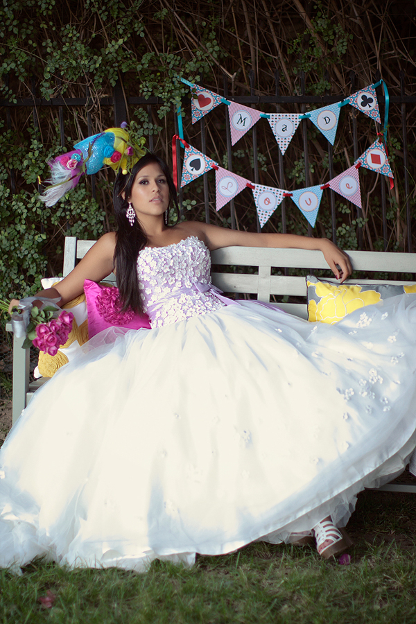 alice-in-wonderland-wedding-inspiration