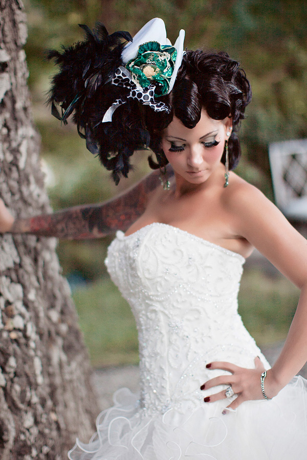 alice-in-wonderland-wedding-inspiration