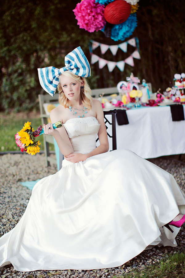alice-in-wonderland-wedding-inspiration