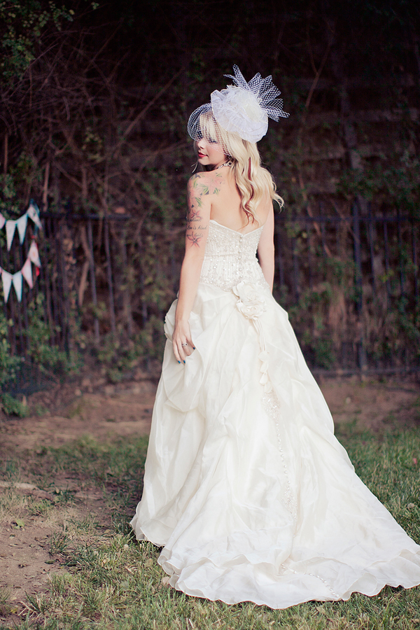 alice-in-wonderland-wedding-inspiration