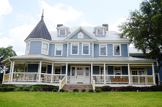 Highland Manor Wedding by Orlando Wedding Photographer Luz Virginia