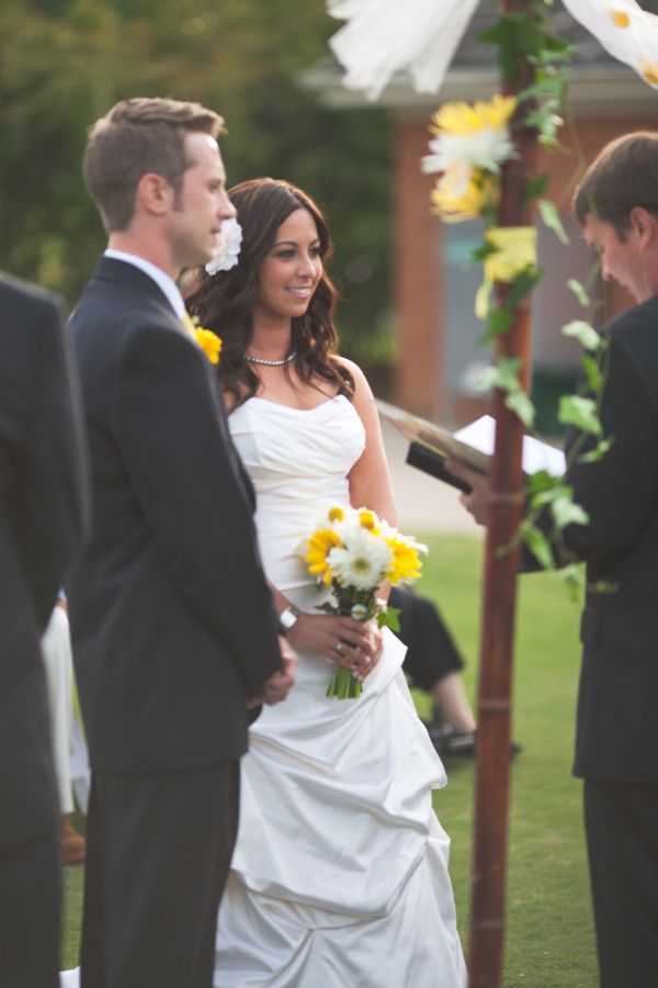 navy-and-yellow-wedding