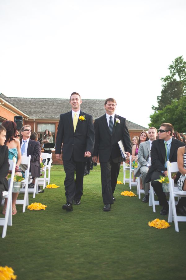 navy-and-yellow-wedding