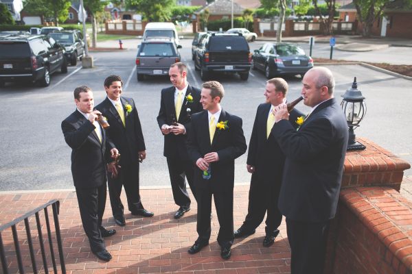 navy-and-yellow-wedding