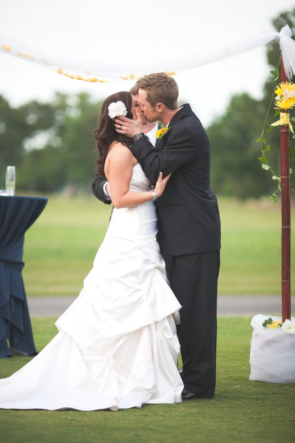 navy-and-yellow-wedding