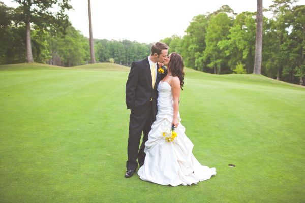 navy-and-yellow-wedding
