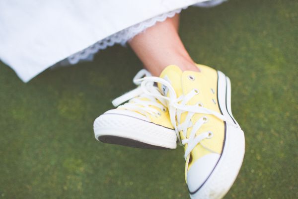 navy-and-yellow-wedding