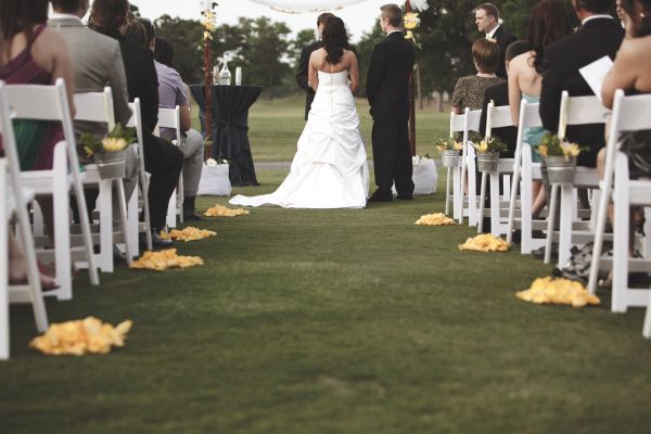 navy-and-yellow-wedding