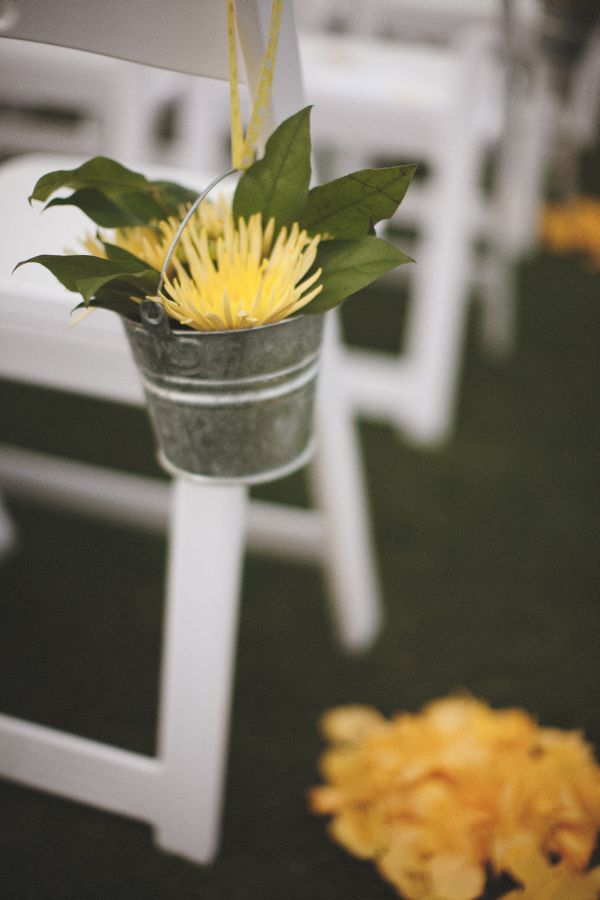 navy-and-yellow-wedding