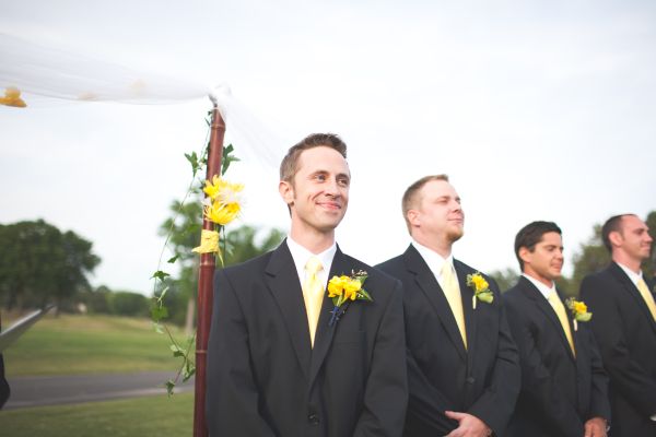 navy-and-yellow-wedding