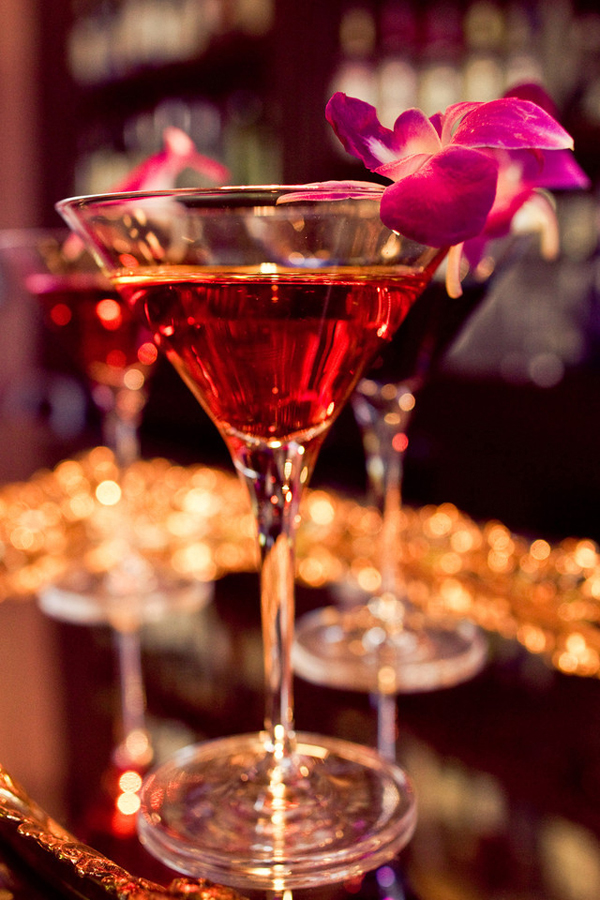 pink-and-gold-wedding-decor