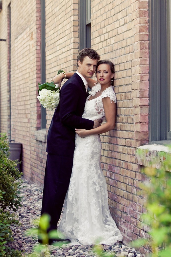 pink-and-gold-wedding-decor