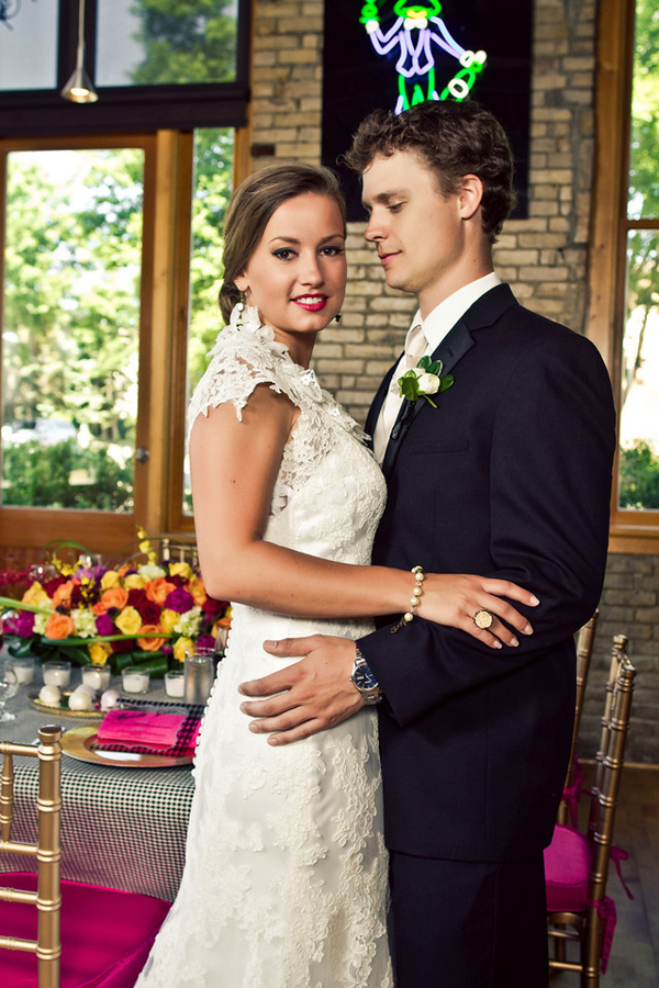 pink-and-gold-wedding-decor