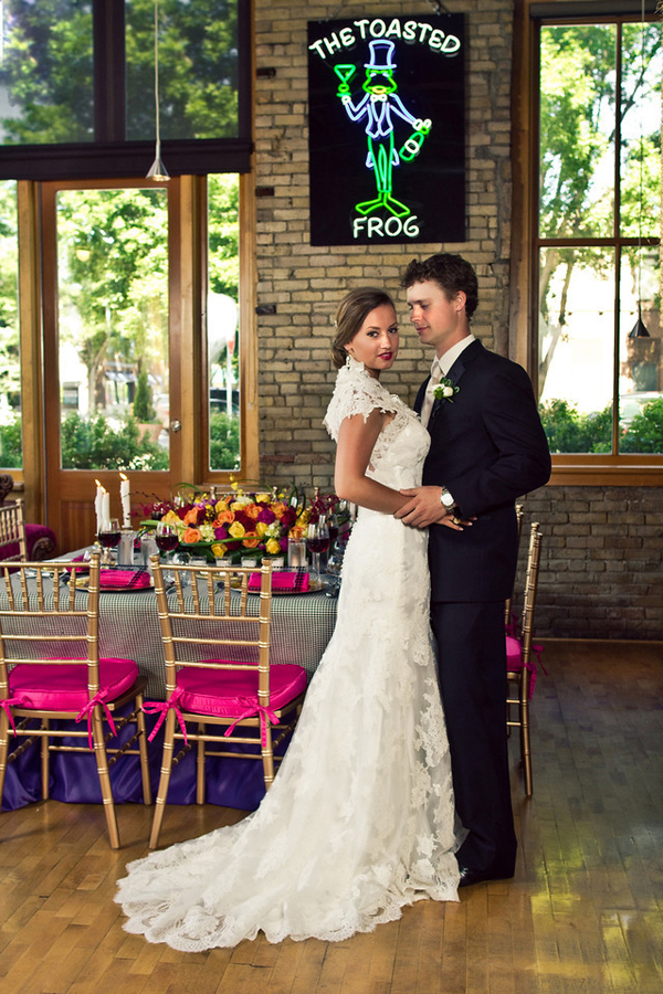 pink-and-gold-wedding-decor