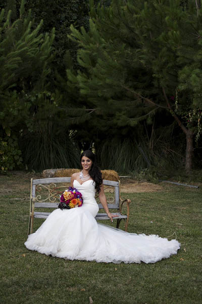 van-gogh-inspired-rustic-wedding