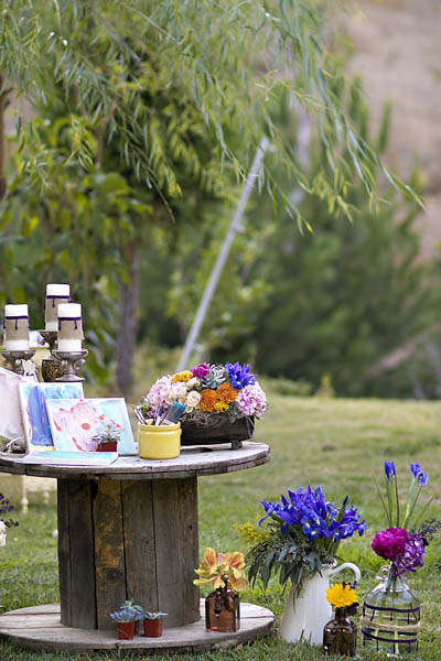 van-gogh-inspired-rustic-wedding