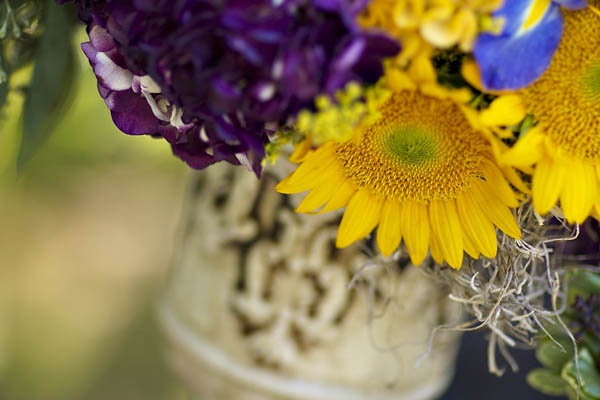 van-gogh-inspired-rustic-wedding