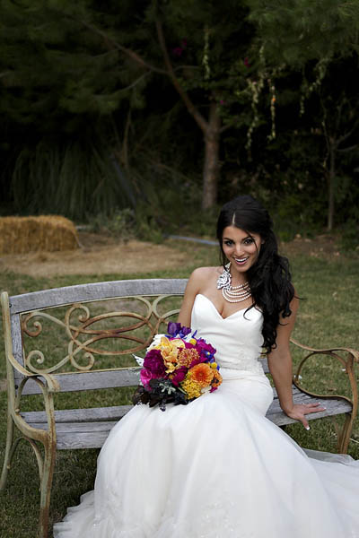 van-gogh-inspired-rustic-wedding