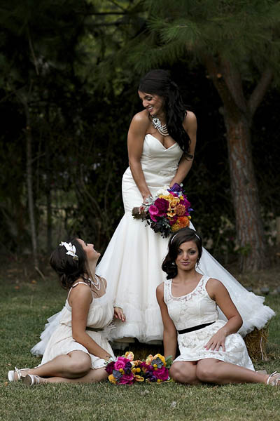 van-gogh-inspired-rustic-wedding