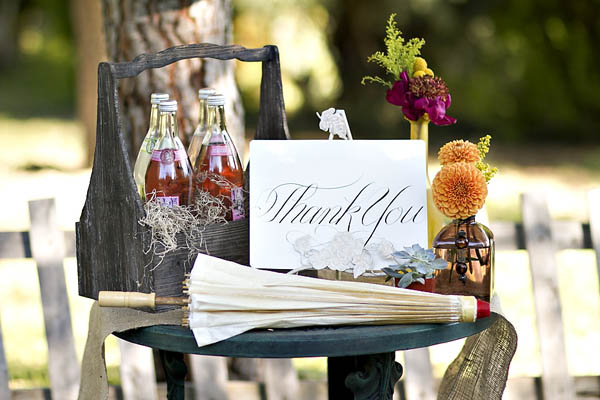 van-gogh-inspired-rustic-wedding