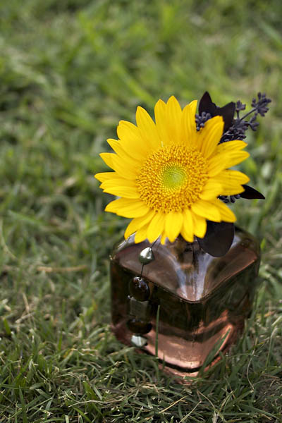 van-gogh-inspired-rustic-wedding