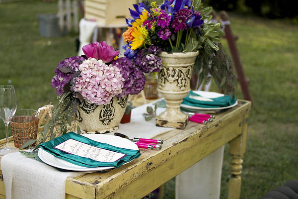 van-gogh-inspired-rustic-wedding