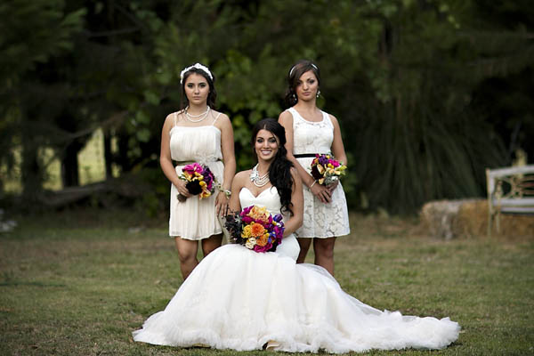van-gogh-inspired-rustic-wedding