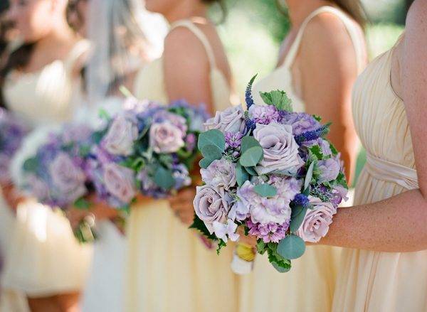 vineyard-purple-and-yellow-wedding