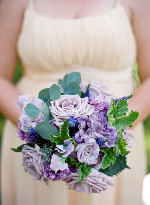 vineyard-purple-and-yellow-wedding