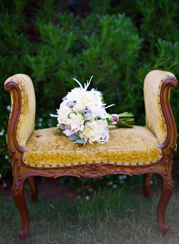vineyard-purple-and-yellow-wedding