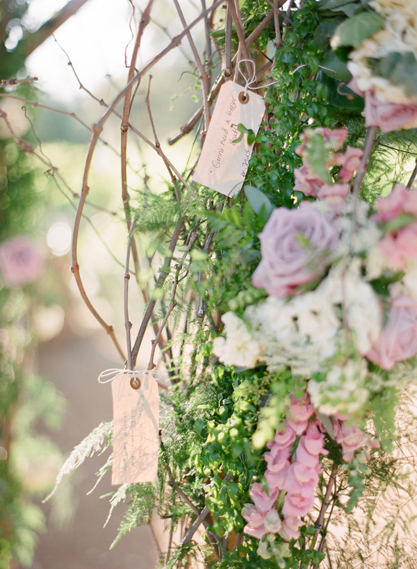 vineyard-purple-and-yellow-wedding