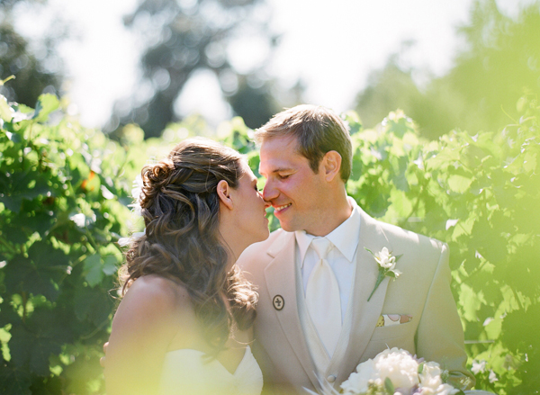 vineyard-purple-and-yellow-wedding
