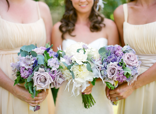 vineyard-purple-and-yellow-wedding