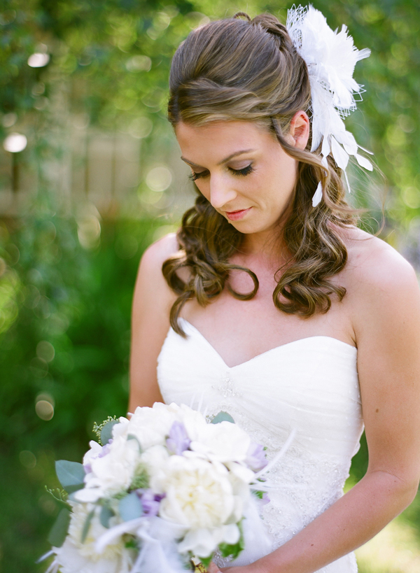 vineyard-purple-and-yellow-wedding