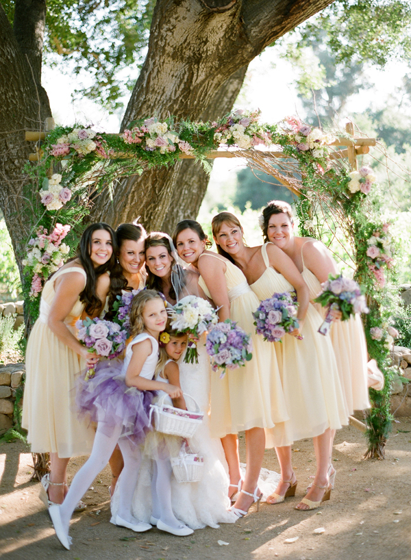 vineyard-purple-and-yellow-wedding