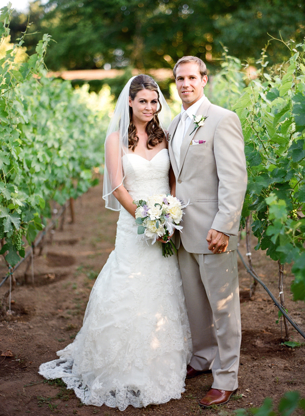 vineyard-purple-and-yellow-wedding