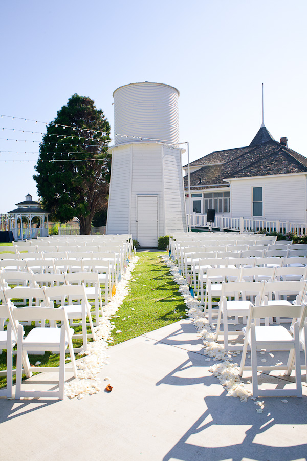 huntington-beach-pinwheel-wedding