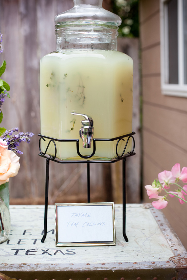 old-fashioned-hoedown-wedding