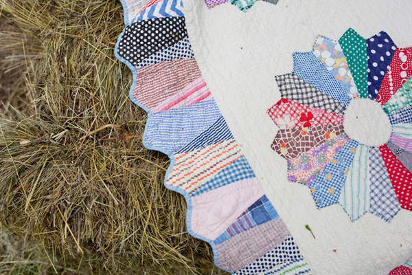 old-fashioned-hoedown-wedding