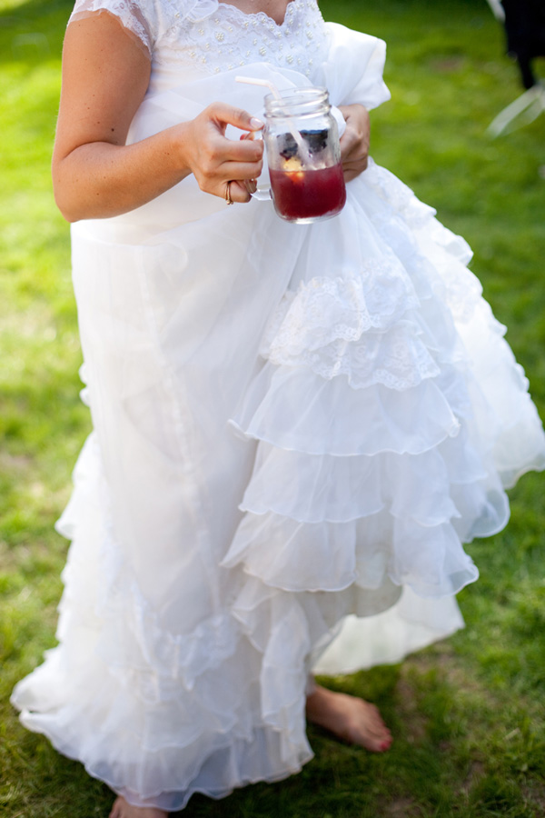 old-fashioned-hoedown-wedding