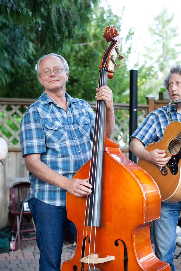 old-fashioned-hoedown-wedding