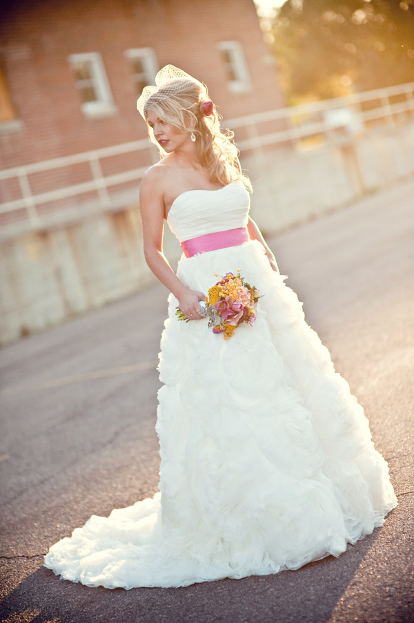pink-and-orange-wedding-ideas