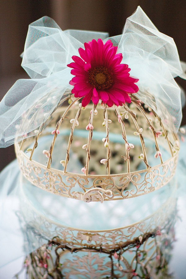 pink-and-teal-wedding