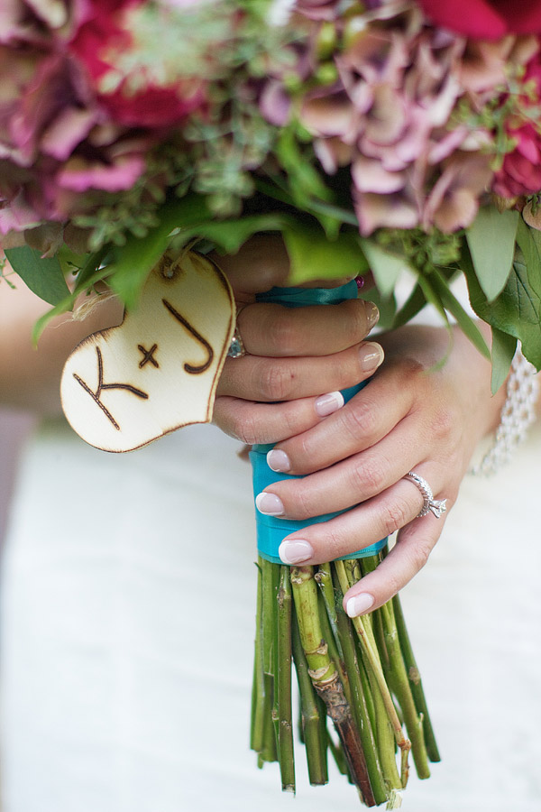 pink-and-teal-wedding