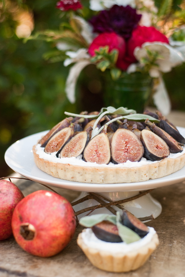 pomegranate-wedding-ideas