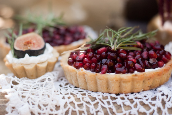 pomegranate-wedding-ideas