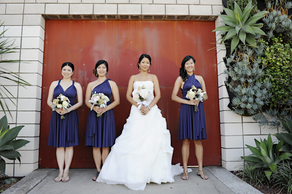 travel-theme-wedding-at-the-smog-shoppe