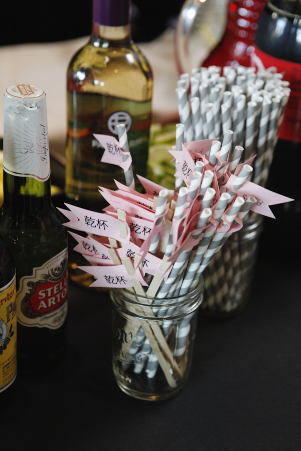 travel-theme-wedding-at-the-smog-shoppe