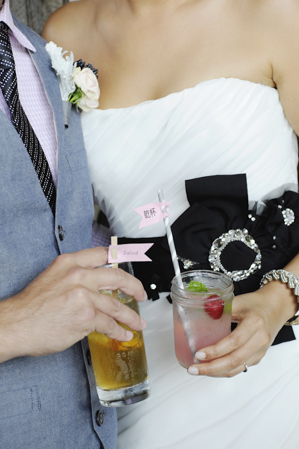 travel-theme-wedding-at-the-smog-shoppe