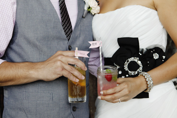 travel-theme-wedding-at-the-smog-shoppe